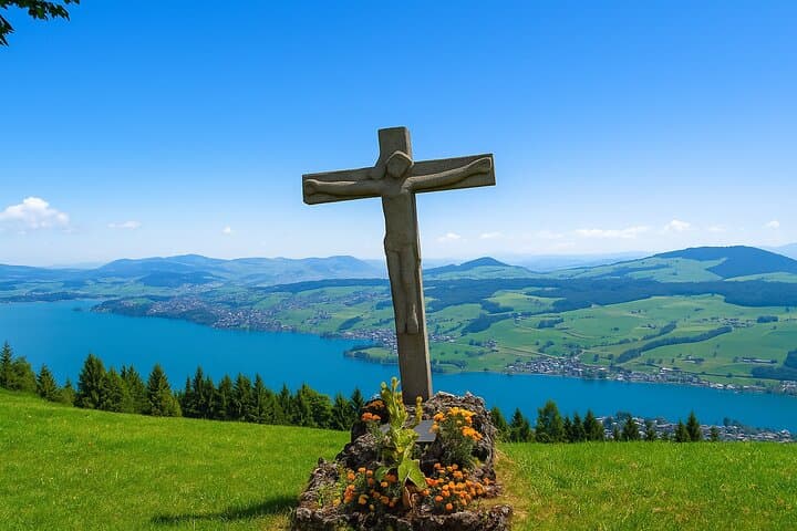 Lucerne Hidden Gems & Local Tastes: Private Day Tour from Zurich photo 4