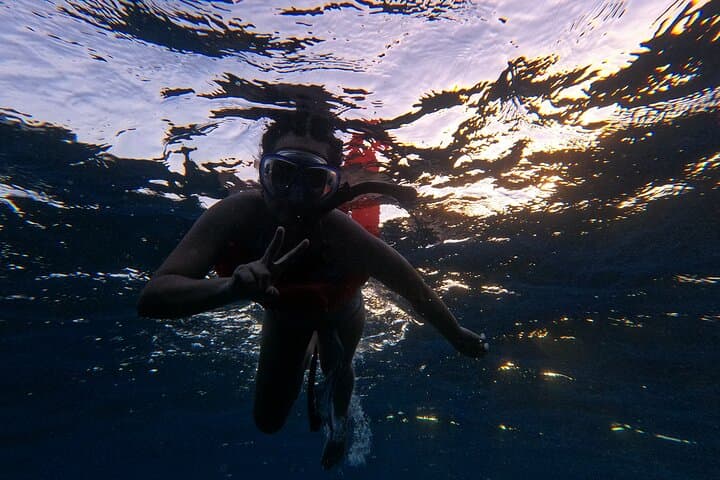 Private Snorkel and Beach Transfer to West Bay Roatán — Mesoamerican Reef Adventure