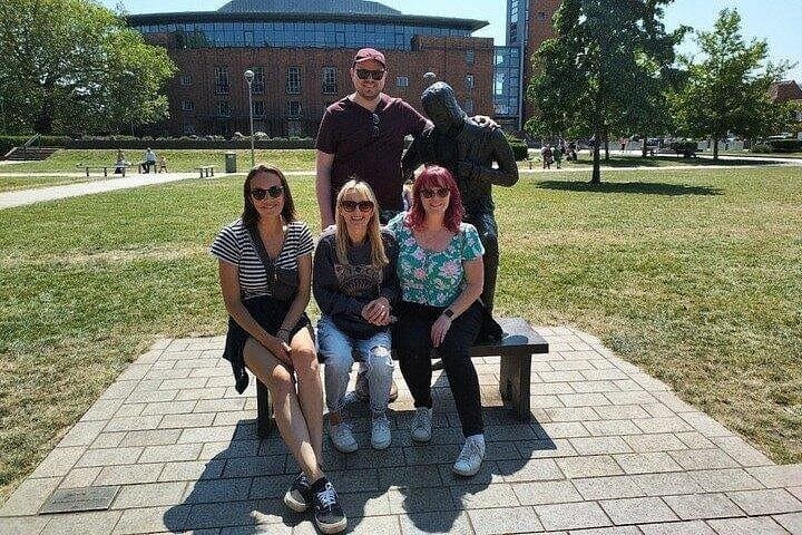 Stratford-upon-Avon Scavenger Hunt: 3-Hour Historic Town Adventure photo 5
