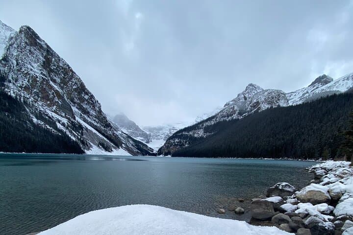 Lake Louise, Marble Canyon & Banff Day Tour from Canmore