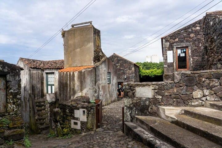 Corvo Complete Day Tour: Boat Transfers, Caldeirão & Village Guide photo 5