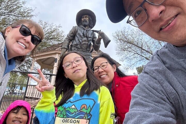 Tombstone Scavenger Hunt: Self-Guided Historical Walking Tour in Arizona