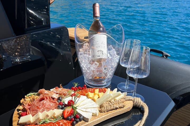 Athens Riviera Sunset Cruise to Cape Sounio — Private Yacht Experience photo 4