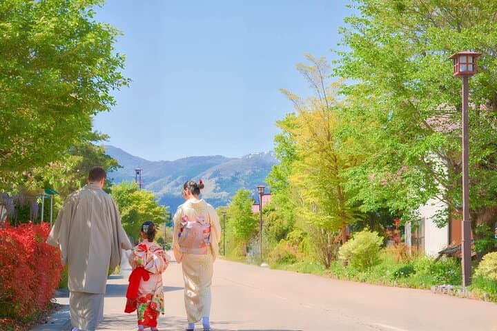 Private Kimono Walk in Takumi no Sato, Minakami — Authentic Dressing & Photo Stroll photo 4