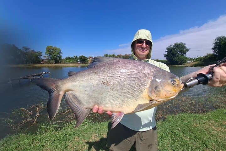 Predator Fishing on the Chaophraya: Catfish, Snakehead & Barramundi Day Trip photo 3