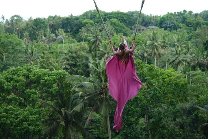 Ubud Full-Day: Bali Swing, Koi Boat, Monkey Forest & Kanto Lampo Waterfall photo 4