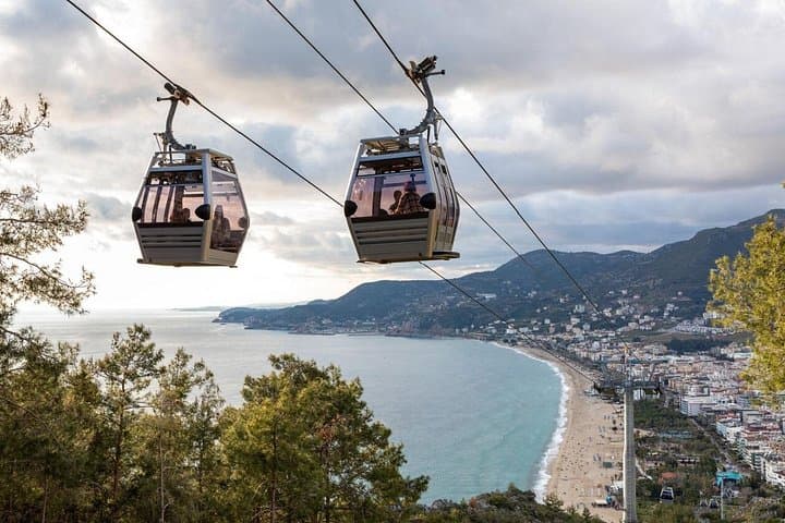 Sunset Alanya Cable Car & Dinner Boat Tour: Castle Views, Cleopatra Beach & Foam Party photo 3