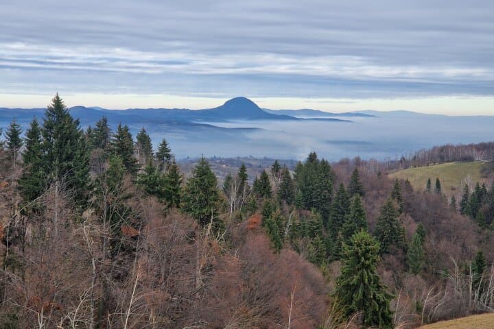 3-Day Via Transilvanica Trek: Poiana Mărului to Râșnov in Terra Borza Teutonica photo 5