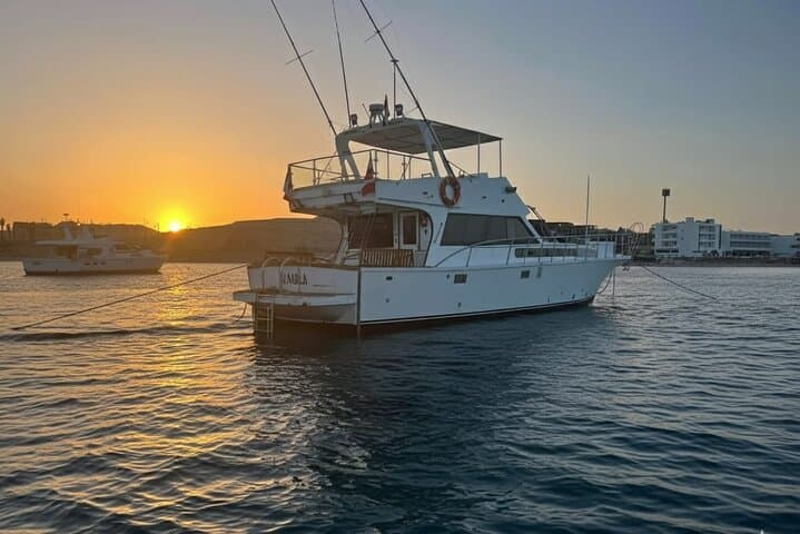 Private Red Sea Fishing and Snorkeling Charter in Hurghada photo 2