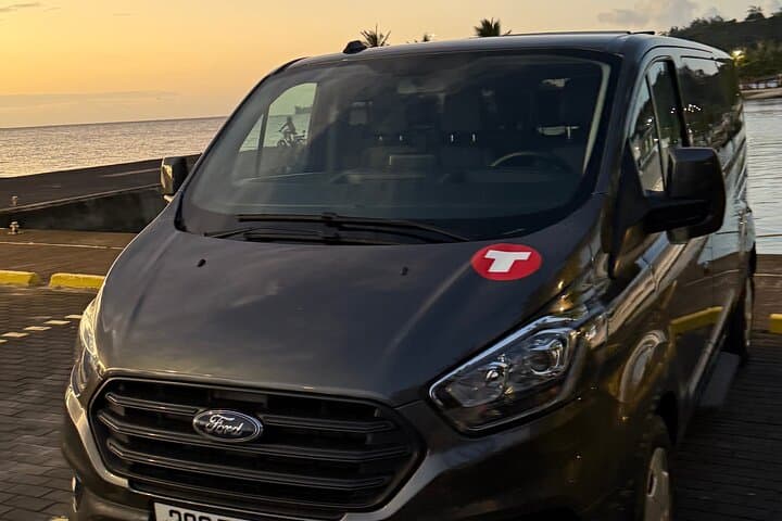 VIP Bora Bora Private Transfer & Welcome Experience — Vaitape Airport Pickup photo 2
