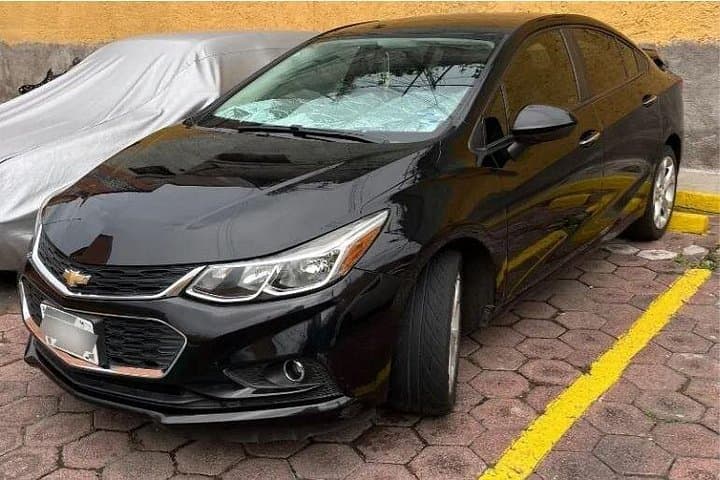 Cozumel 24-Hour Sedan Rental — Drive Beaches, Reefs & Ruins photo 2