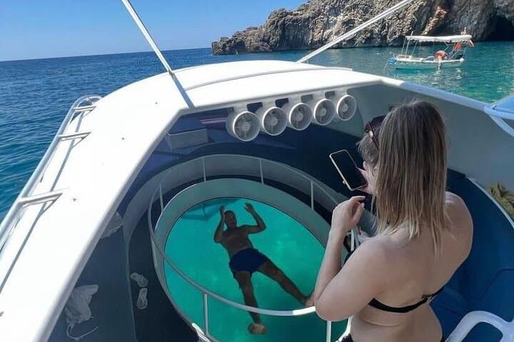 Glass-Bottom Hydrofoil Snorkel Tour in Curaçao: Explore Vibrant Reefs