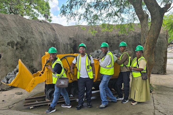 Cullinan Diamond Mine Tour: Explore the Legendary Cullinan Big Hole photo 5