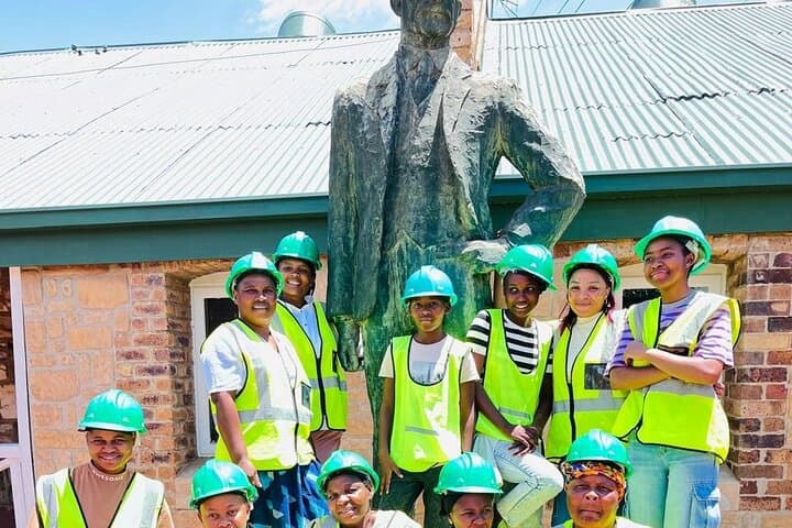 Cullinan Diamond Mine Tour: Explore the Legendary Cullinan Big Hole photo 6
