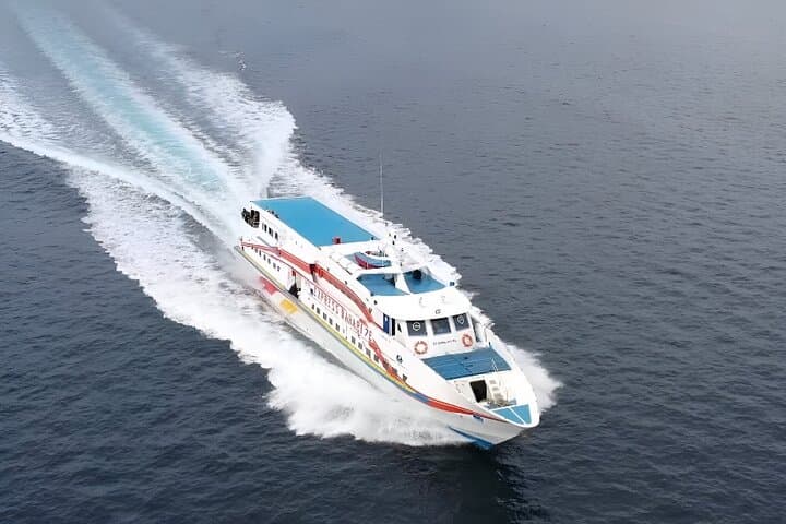 Bali to Banyuwangi Fast Boat Transfer — 2.5–3 Hour Sea Crossing photo 3