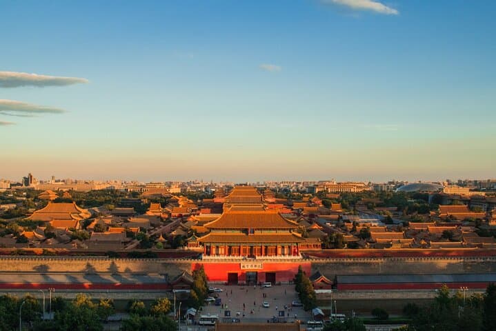 Full-Day Private Tour: Tiananmen Square, Palace Museum & Mutianyu Great Wall