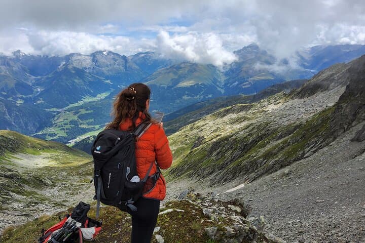 Day Trip to Juf: Explore Europe’s Highest Permanently Inhabited Village at 2,126 m photo 2