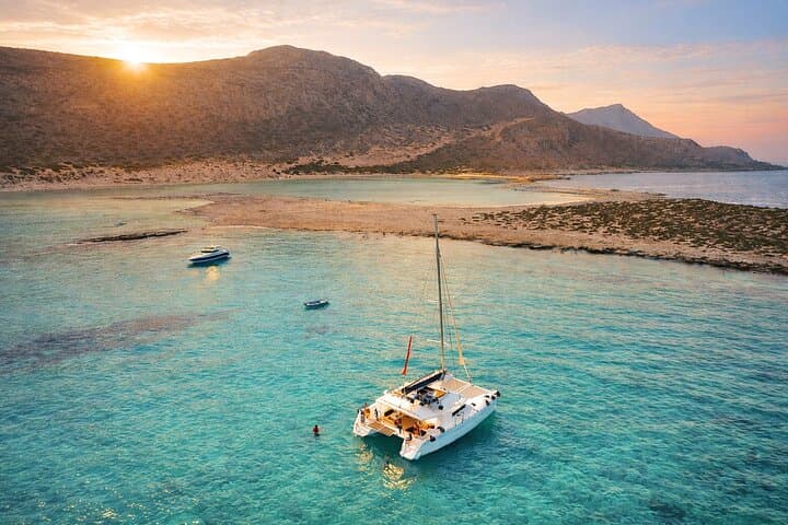 Kissamos Semi-Private Balos Catamaran Cruise with Sushi, SUP and Sunset