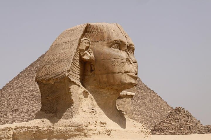 Private Luxury Giza Pyramids Tour: Camel Ride, Photo Session & Lunch at the Giza Plateau photo 2