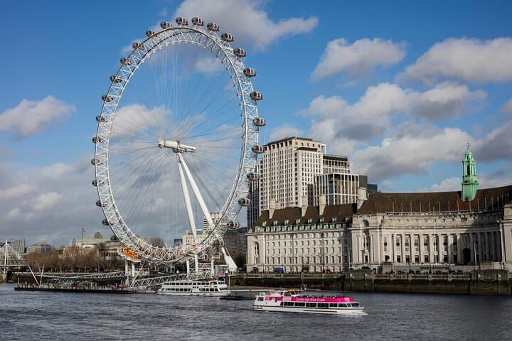Tower of London & Thames Riverside Experience — Castle Visit and Thames Cruise photo 3