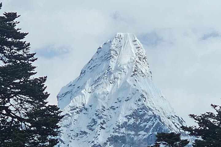Everest Base Camp Helicopter Tour: Landing at Everest View Hotel from Kathmandu photo 4