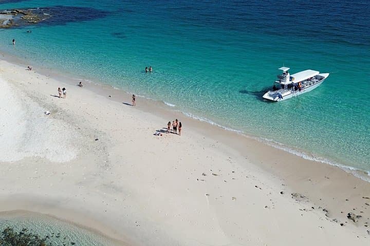 Full Day in the Pearl Archipelago: Las Perlas Islands Boat Trip from Panama City photo 2