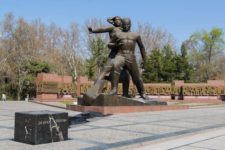 Guided Tours of Uzbekistan: Tashkent City & Chimgan Mountains Day Trip photo 4