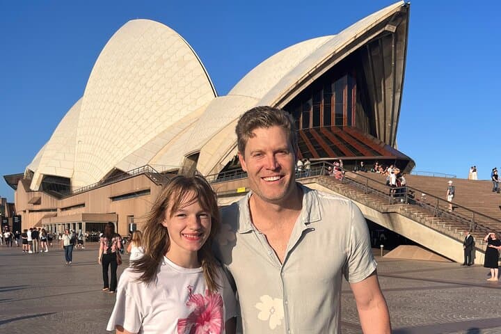 Sydney Highlights Walking Tour: Opera House, Harbour Bridge & Royal Botanic Garden photo 2
