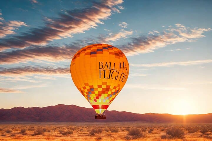 Dubai Desert Hot Air Balloon Sunrise with Buffet Breakfast