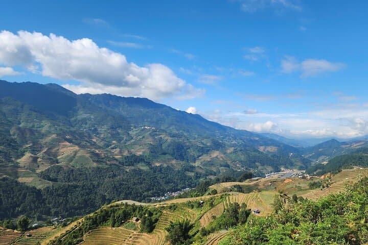 4-Day Sapa Trekking: Remote Villages, Rice Terraces & Bamboo Forests photo 2