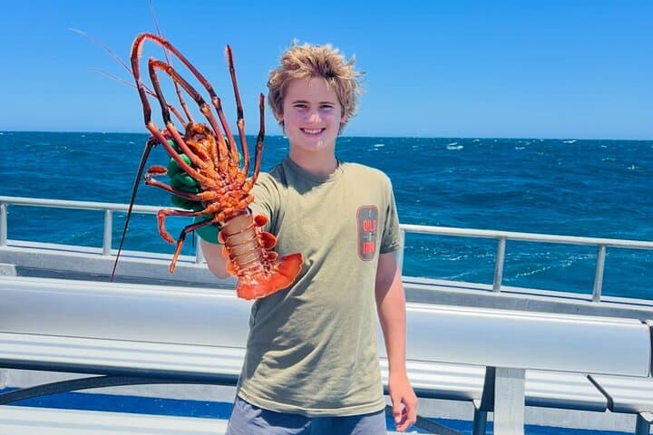 Pinnacles Desert & Catch-Your-Own-Lobster Safari from Perth photo 2
