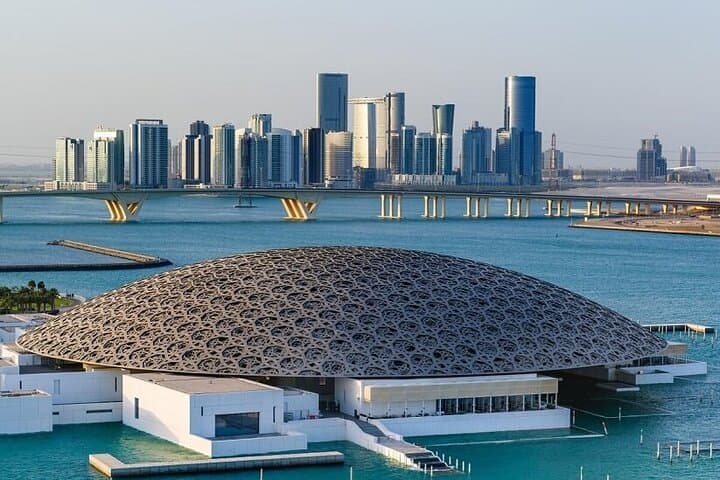 Abu Dhabi in a Day: Full-Day Guided Tour of Top Landmarks with Transfers photo 2