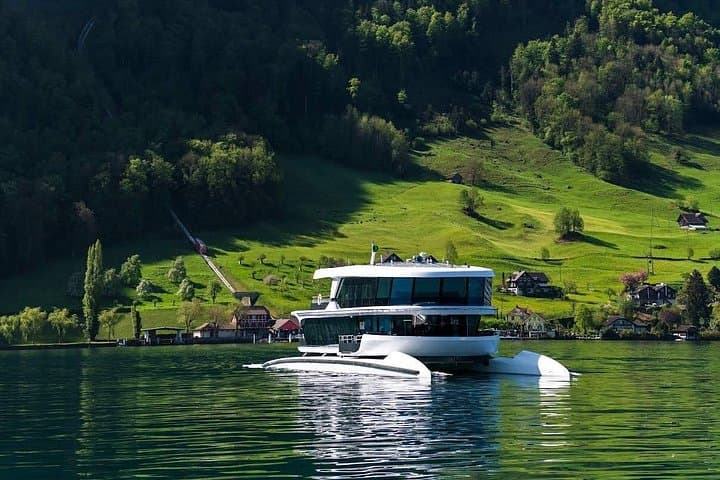 Lucerne City to Mount Titlis Day Tour — Rotair Cable Car, Chapel Bridge & Alpine Summit photo 3