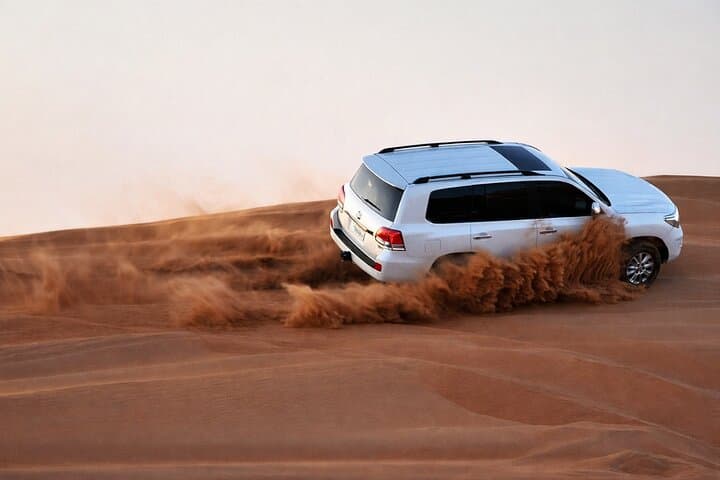 Doha Desert Safari to Khor Al Adaid: Inland Sea 4x4 Adventure