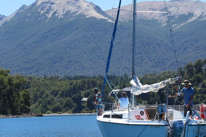 Sailing the Northern Arms of Lake Nahuel Huapi: 3-4 Hour Boat Tour from Villa La Angostura