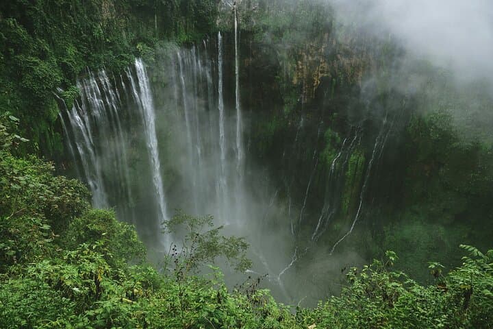 Tumpak Sewu Waterfall Day Trip From Surabaya — Private Tour to Tetes Cave photo 2