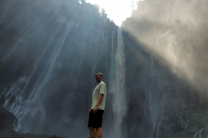 Tumpak Sewu Waterfall Day Trip From Surabaya — Private Tour to Tetes Cave photo 4