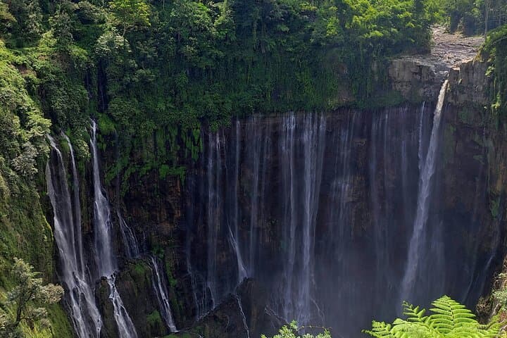 Tumpak Sewu Waterfall Day Trip From Surabaya — Private Tour to Tetes Cave photo 6
