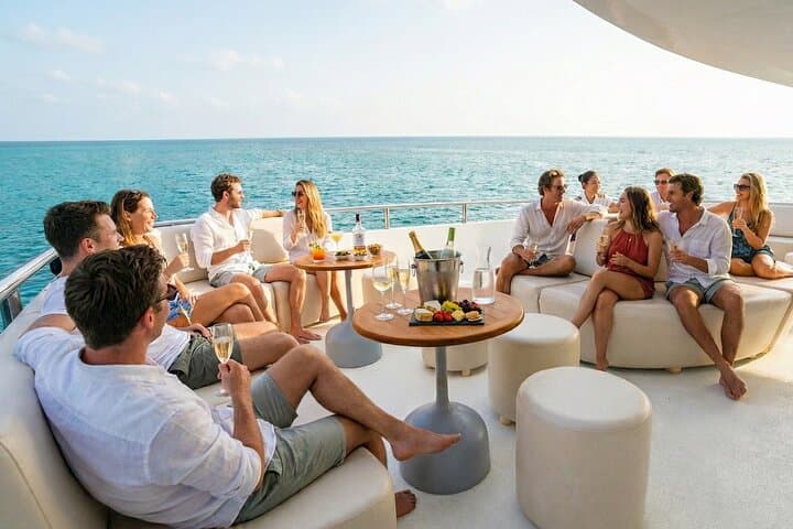Premium Snorkel Catamaran Cruise in Los Cabos — Arch, Snorkel & Open Bar photo 6