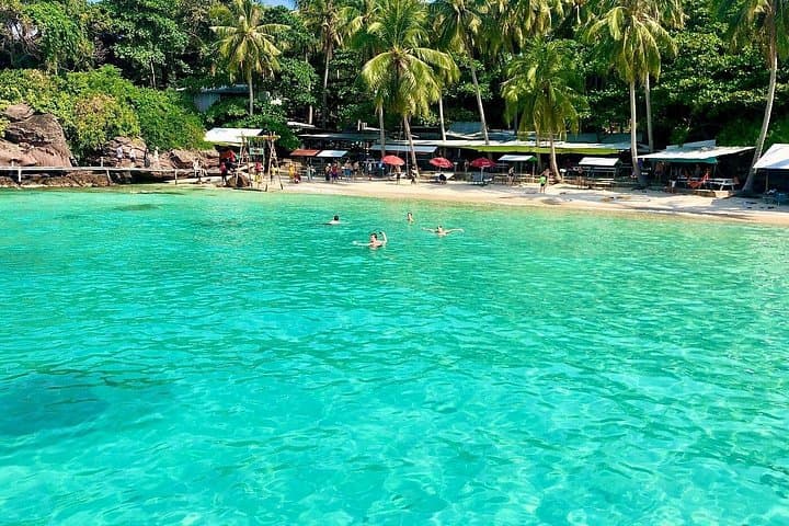 Private Snorkeling Speedboat Tour to the An Thoi Islands, Phu Quoc photo 3