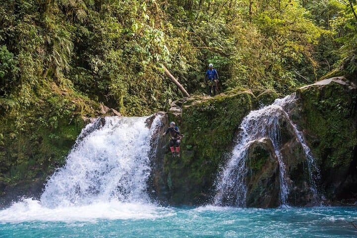 Blue Falls Canyoning in Bajos del Toro — Beginner Rappels & Natural Slides photo 3