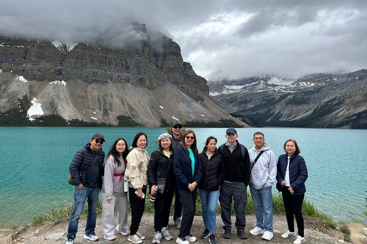 Early-Access Moraine Lake & Lake Louise Private Day Tour from Calgary photo 4