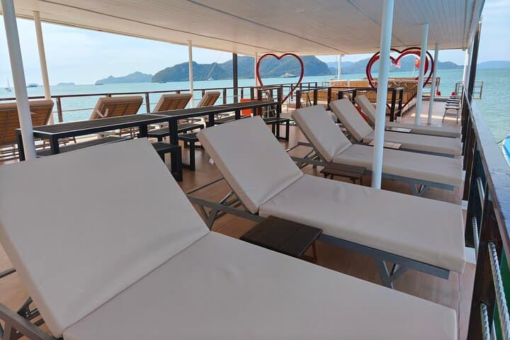 Langkawi Sunset Dinner Cruise: Andaman Sea Dinner & Island Views photo 6