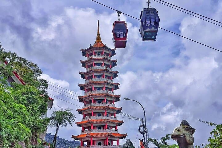Genting Highlands Day Trip: Skyway Ride, Hilltop Views & Resort World Experience photo 4