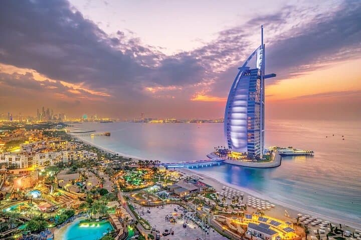 Dubai Old to New: Half-Day Sightseeing Tour of Gold Souk, Dubai Frame & Marina photo 4