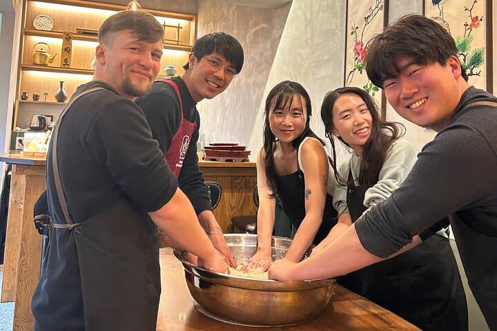 Craft Makgeolli Class in Seoul: Hands-On Brewing & Take-Home Batch