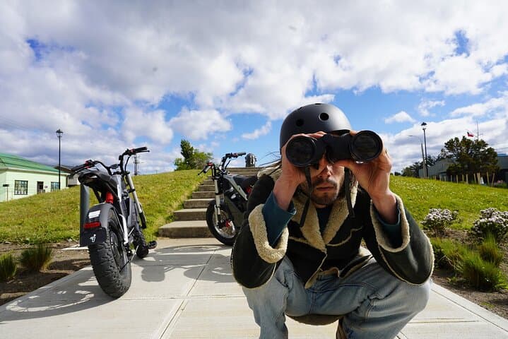 Punta Arenas Segway City & Coastal Coastal Cruise: Monuments, Cemetery & Costa Nera