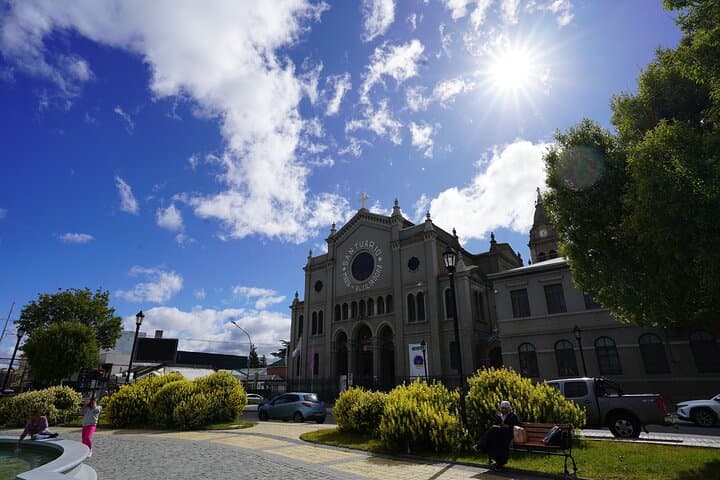 Punta Arenas Segway City & Coastal Coastal Cruise: Monuments, Cemetery & Costa Nera photo 3