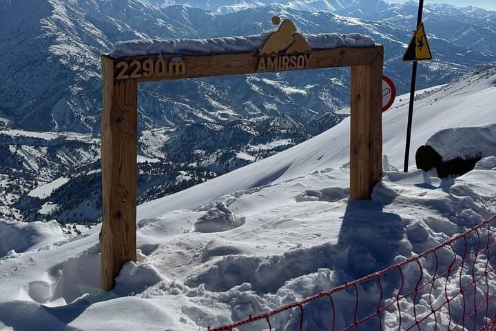 Tashkent Mountain Tour: Chimgan, Amirsoy & Charvak Day Trip
