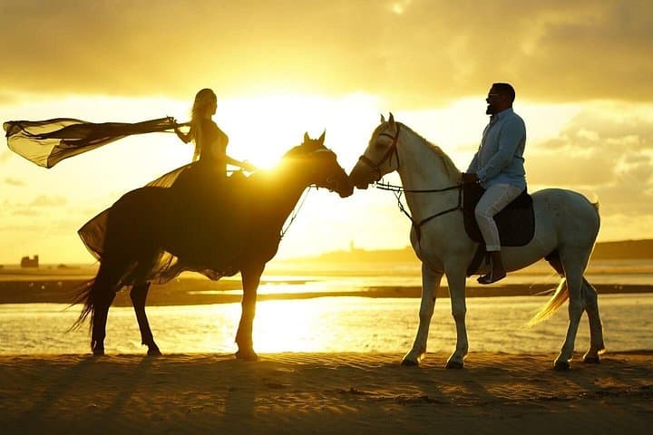 Sunset Horseback Riding on Essaouira Beach: Guided Coastal Rides for All Levels photo 4